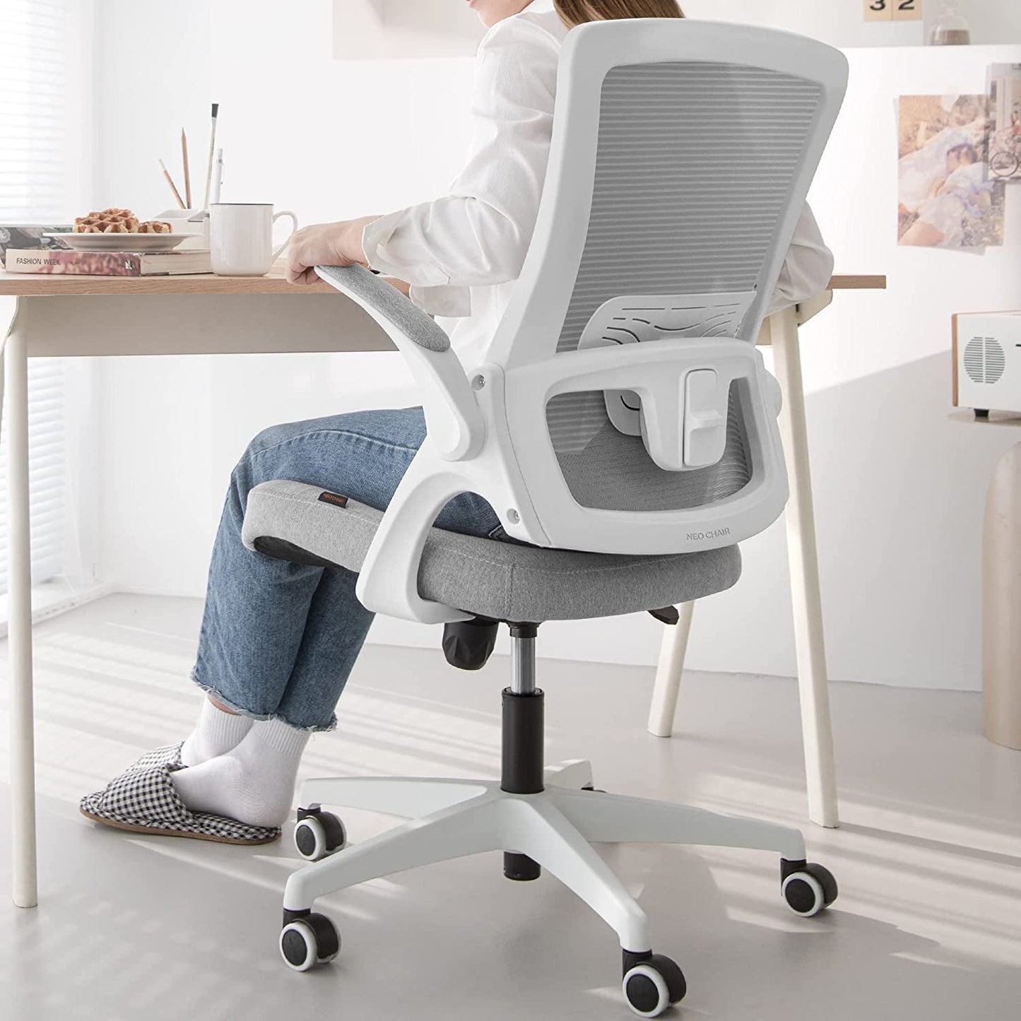 Ergonomic High-Back Mesh Chair with Lumbar Support-1
